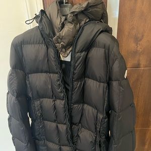 Moncler goose down coat size 6 XL